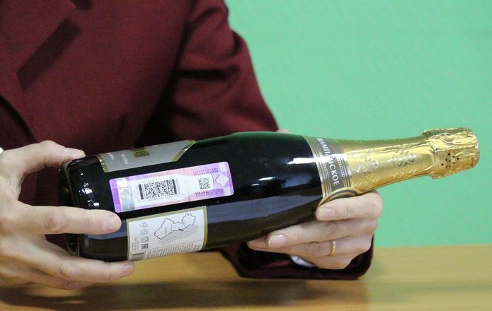 Что скрывают пузырьки: нижегородский Роспотребнадзор исследовал шампанское (ФОТО)   - фото 13