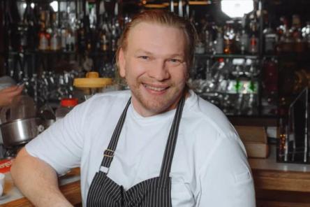 Шеф-повар Mitrich Steakhouse: про внутреннюю кухню и соленья с Авито 