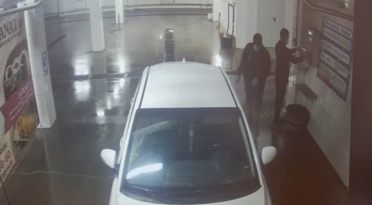 Двое злоумышленников грабили автомойки в Нижегородской области
