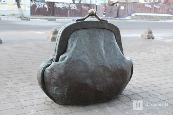 Галоши, ложка, объявление: памятники каким предметам установили в Нижнем Новгороде - фото 29