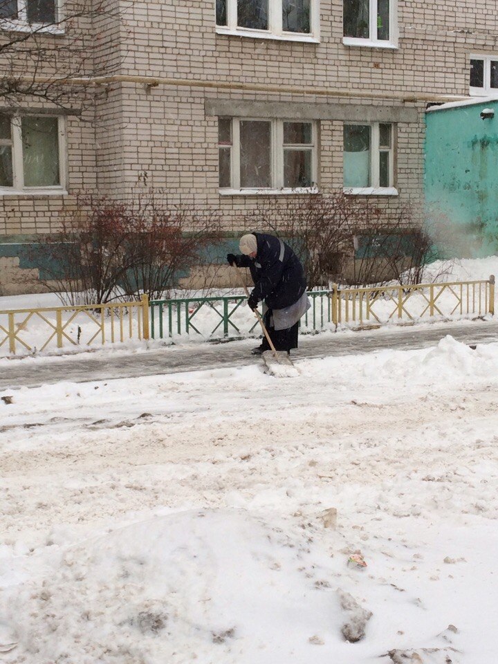 Нижний Новгород увяз в снегу (ФОТО) - фото 10