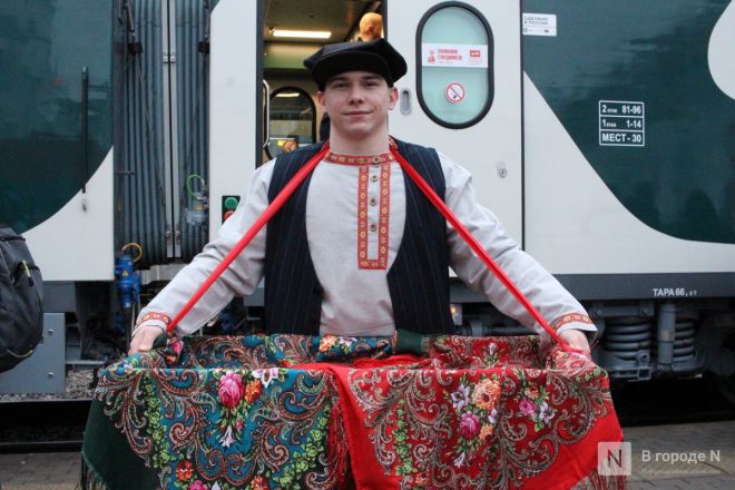 Двухэтажный, стильный, современный: как выглядит новый поезд &laquo;Буревестник&raquo; &mdash; фоторепортаж &laquo;В городе N&raquo; - фото 53