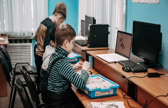 Робототехнику и дизайн смогут изучать в Мининском университете младшеклассники - фото 1