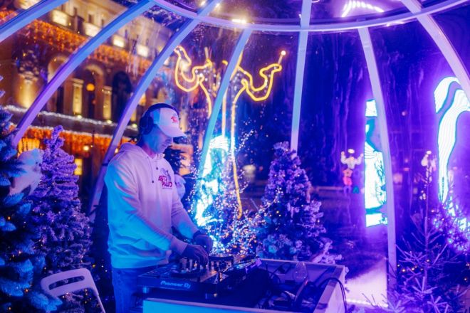 Новогоднее чудо &mdash; Авторадио в снежном шаре! - фото 3