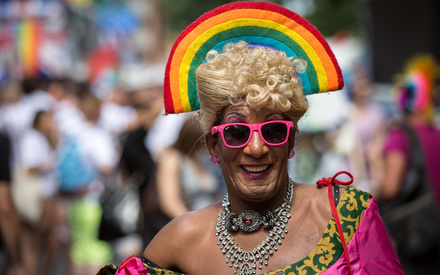 Власти согласовали и отменили первый в России гей-парад