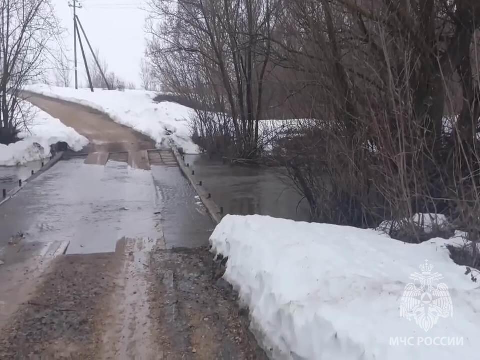 Около 40 придомовых территорий затопило в Нижегородской области - фото 1