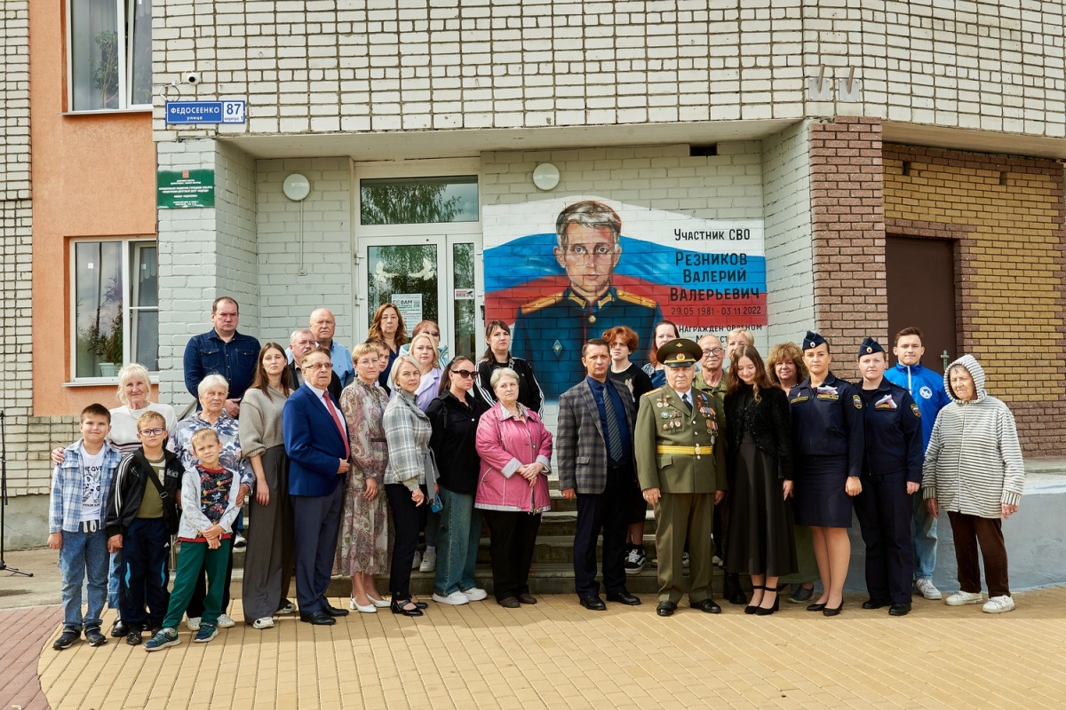 Еще одно граффити в честь бойца СВО появилось в Нижнем Новгороде - фото 1