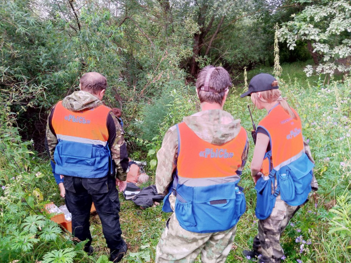 Гагинская полиция и волонтеры спасли мужчину, которого в лесу поразил инсульт - фото 2