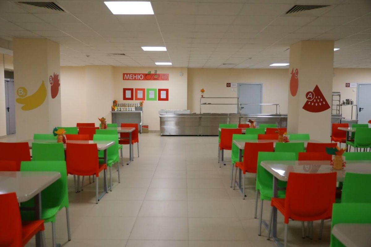 Новая школа на 600 мест открылась в Краснобаковском районе
