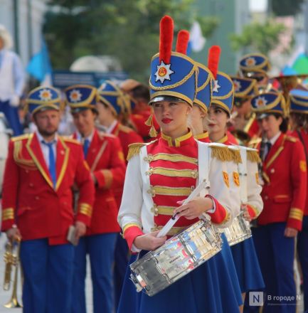 От маршей до джаза: парад оркестров прошел по Нижнему Новгороду - фото 43