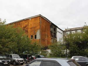 В Нижнем Новгороде обрушилась стена здания (ФОТО)