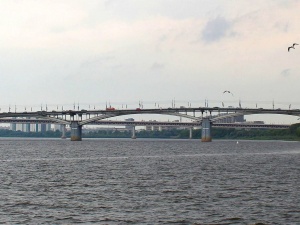 Работу светофоров у Канавинского моста снова скорректируют
