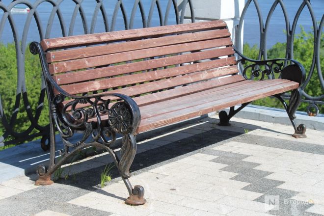 Опасные лестницы и разбитая брусчатка: что не успели отремонтировать  в Нижем Новгороде после зимы - фото 12