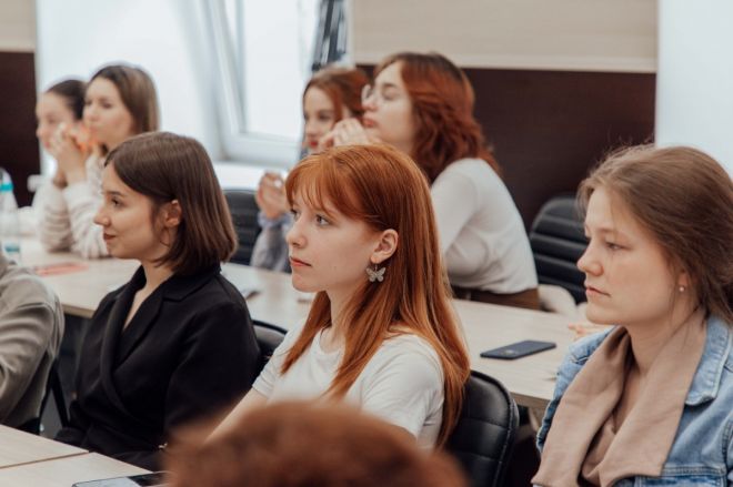 150 молодых исследователей собрала всероссийская конференция в Мининском университете - фото 3