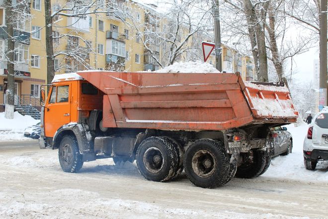 Владимир Панов остался недоволен уборкой снега в Канавинском районе - фото 10