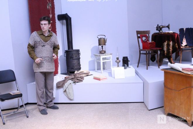 Свадебный венок и кофе из желудей: фоторепортаж с выставки &laquo;Сороковые-роковые&raquo; в Нижнем Новгороде - фото 38