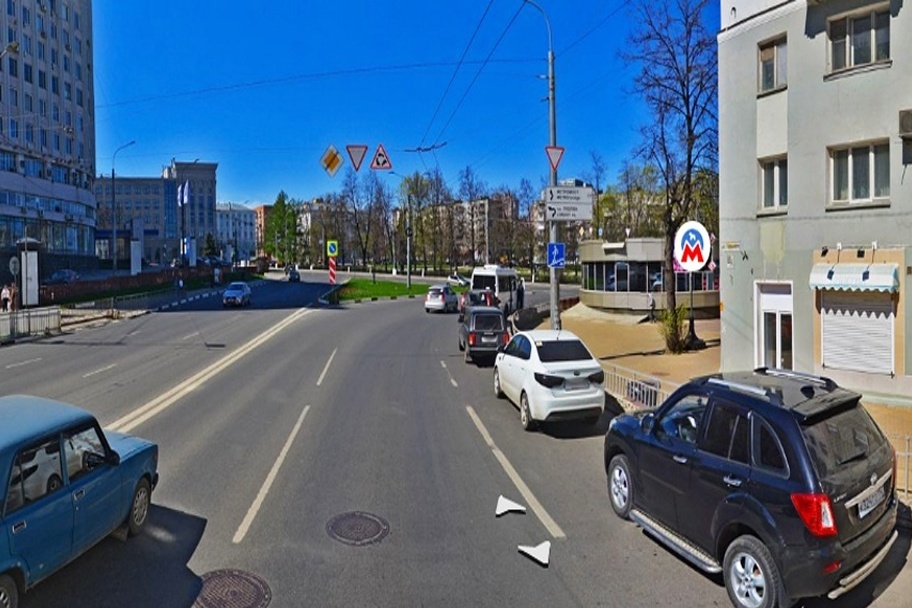Запрет на парковку на улице и площади Горького в Нижнем Новгороде перенесли на 25 февраля