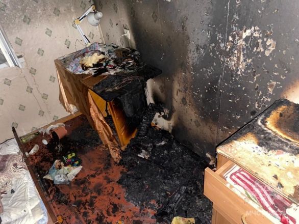 Двое 88-летних нижегородцев погибли в страшном пожаре из-за электрокамина - фото 4