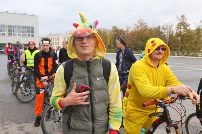 Велосезон в Дзержинске завершился ярким маскарадом - фото 2