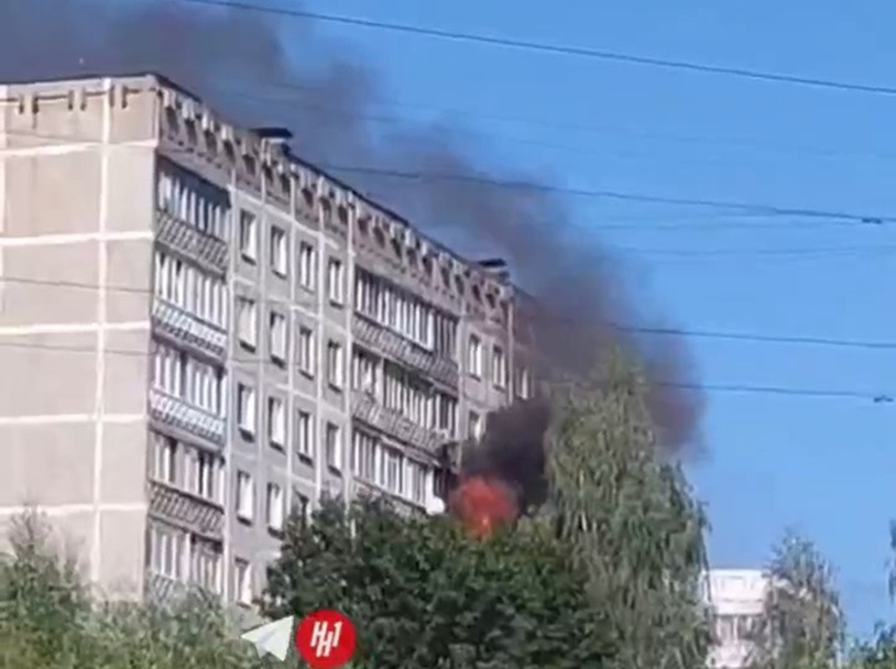 Квартира загорелась в многоэтажном доме в Советском районе - фото 1