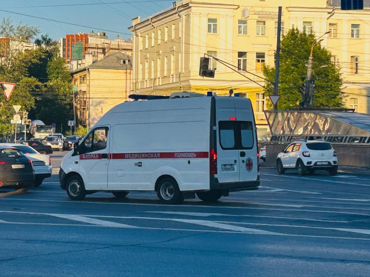 Пьяный водитель спровоцировал аварию с пострадавшими в Чкаловском округе