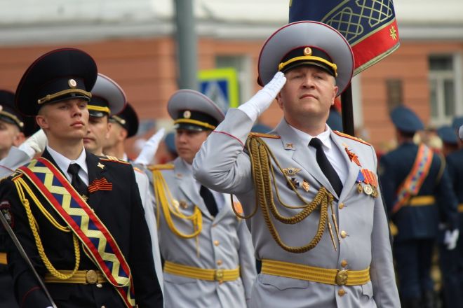 В Нижнем Новгороде состоялся парад в честь 74-й годовщины Победы - фото 27