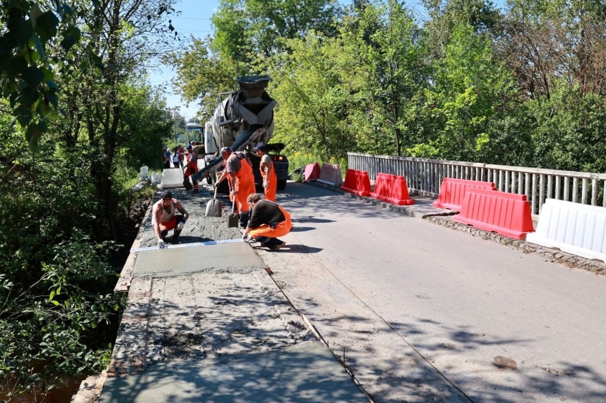 Мост через Левинку начали ремонтировать по просьбам нижегородцев - фото 1