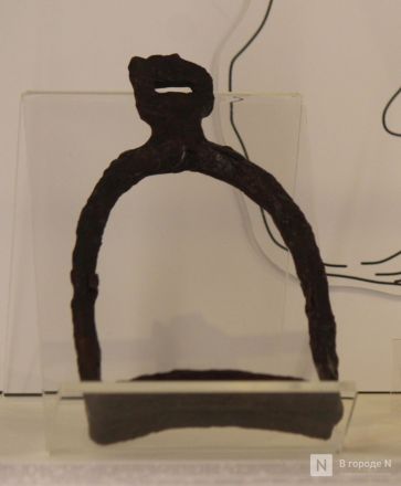 Монеты, украшения и боевые топоры: фоторепортаж с выставки археологических находок в Нижнем Новгороде - фото 43